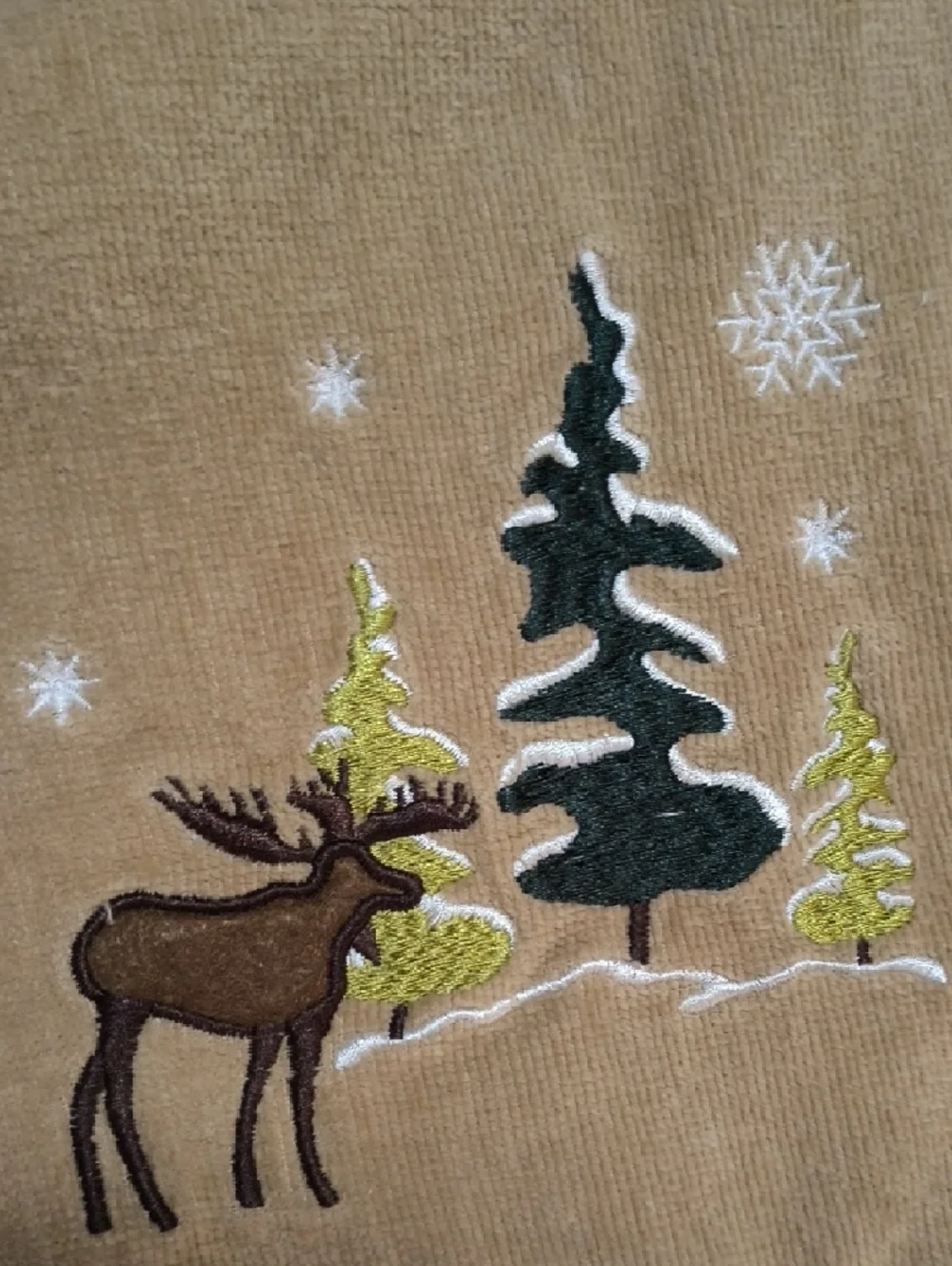 Embroidered Moose & Pine Kitchen Towel Set in Tan